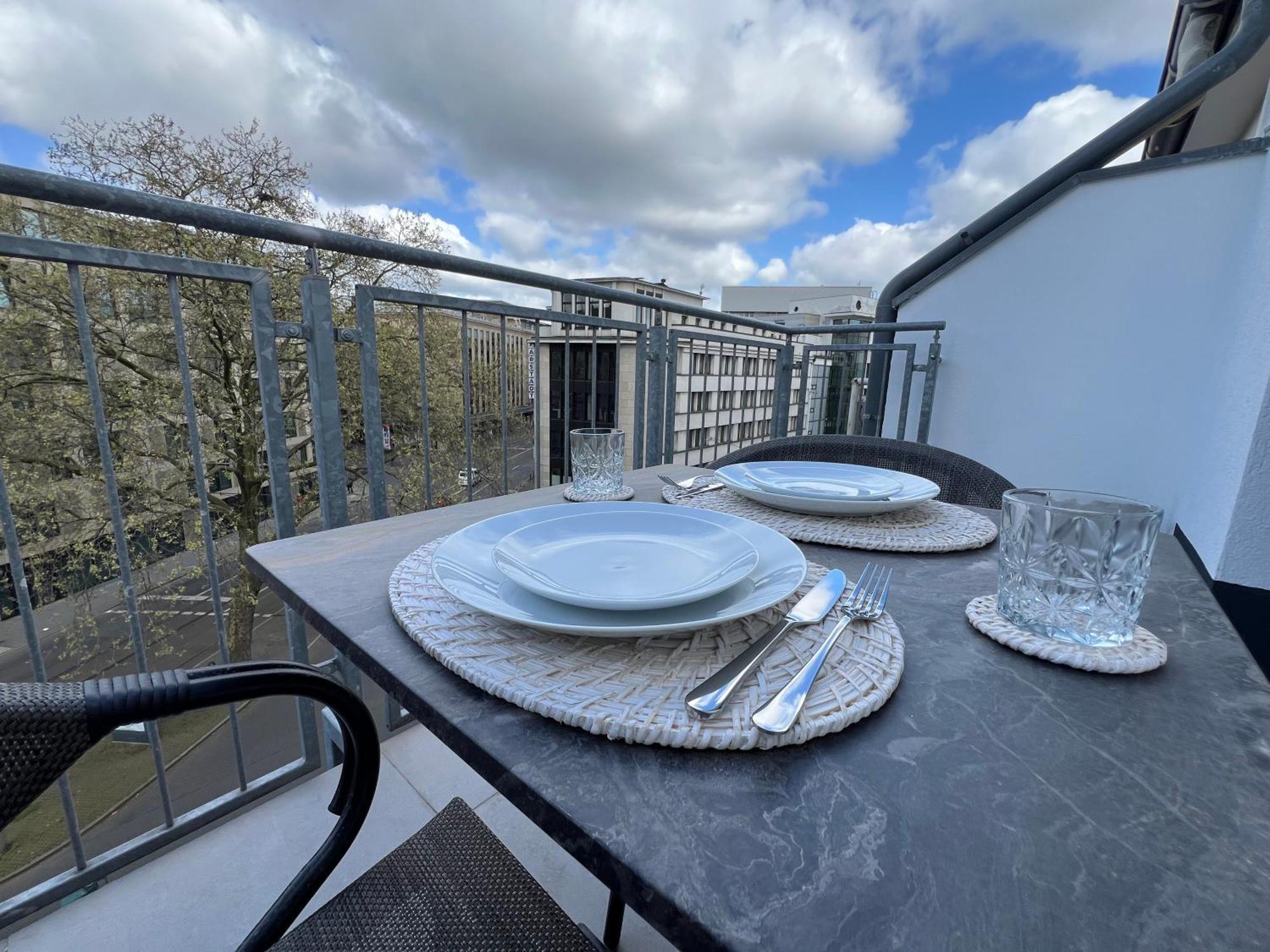 Apartment Duesseldorf City Zewnętrze zdjęcie
