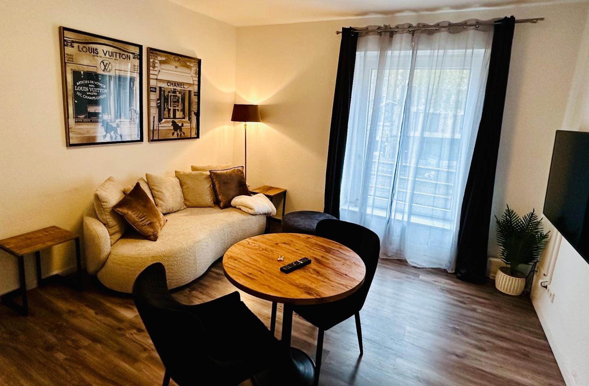 Apartment Duesseldorf City Zewnętrze zdjęcie